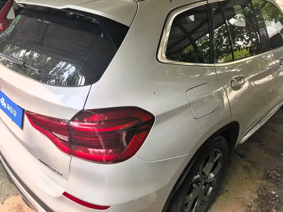 BMW X3 2021