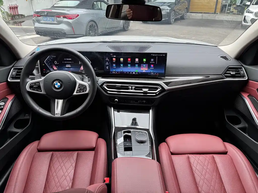 BMW 3 Series 2024 — фото 13