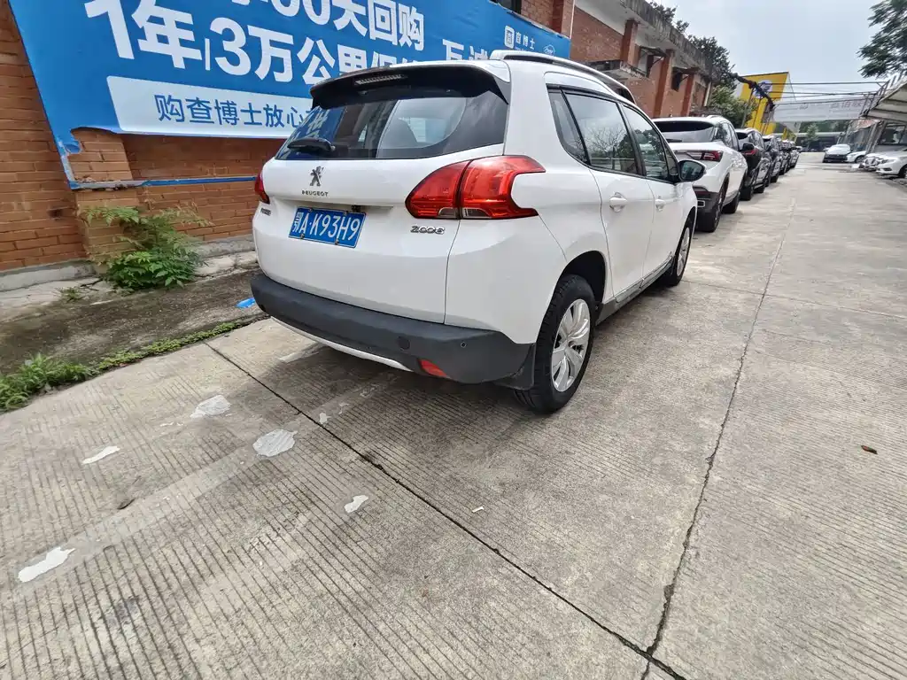 Peugeot 2008 2014