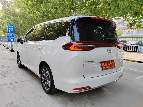GAC Trumpchi M6 2023