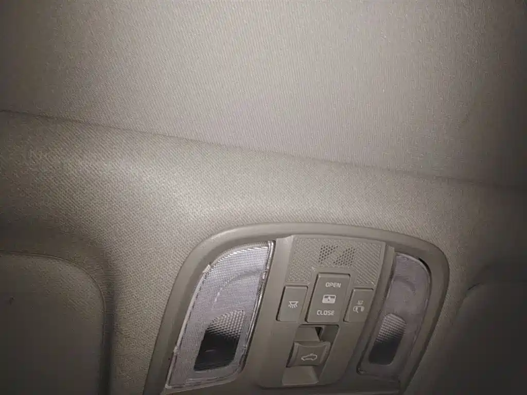 Kia KX3 2016 — фото 18