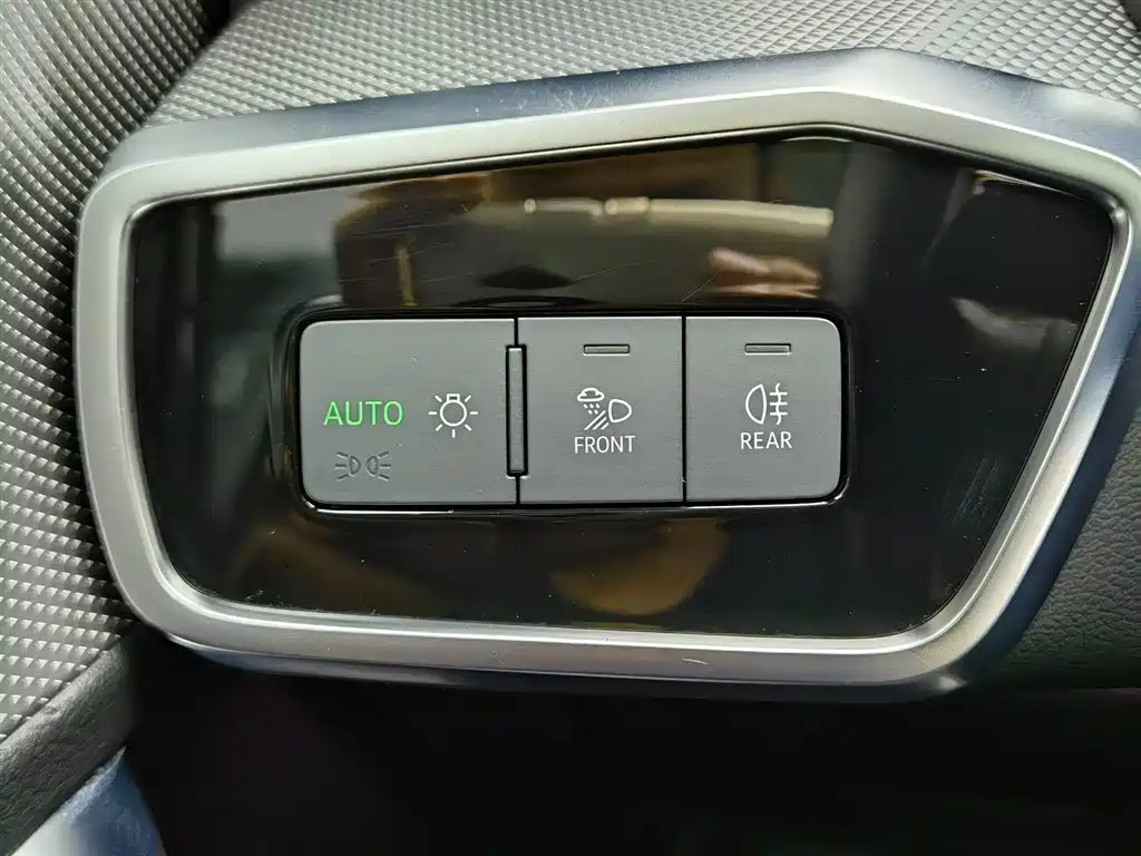 Audi A6L 2021 — фото 20