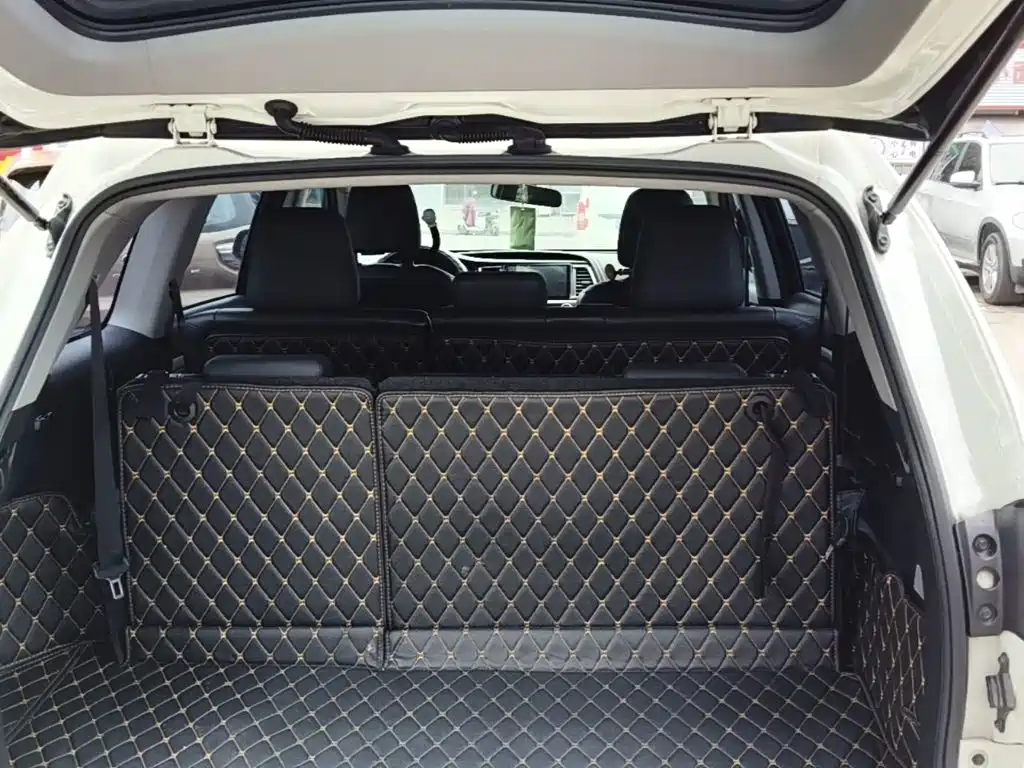 Toyota Highlander 2015 — фото 19