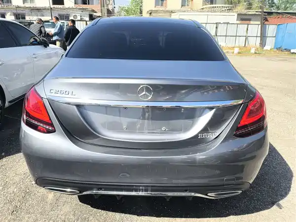 Mercedes-Benz C-Class 2020