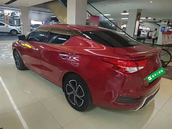 Nissan Bluebird 2016