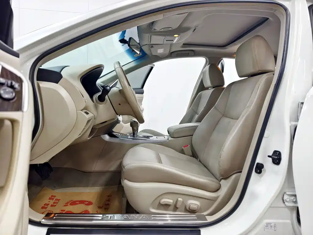Nissan Teana 2014 — фото 11