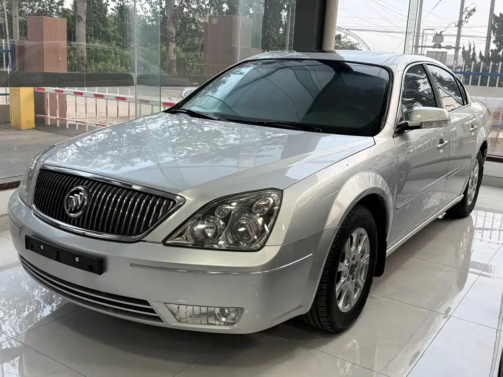 Buick LaCrosse 2008 — фото 1