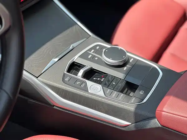 BMW 4 Series 2025