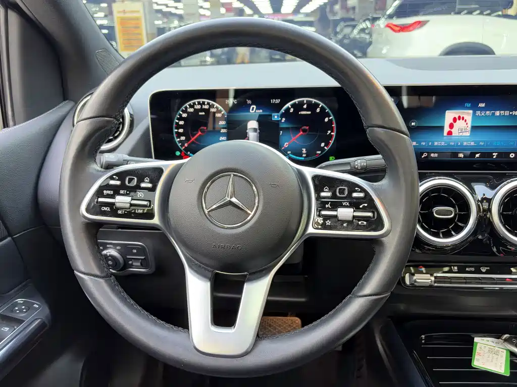 Mercedes-Benz B-Class 2020 — фото 12