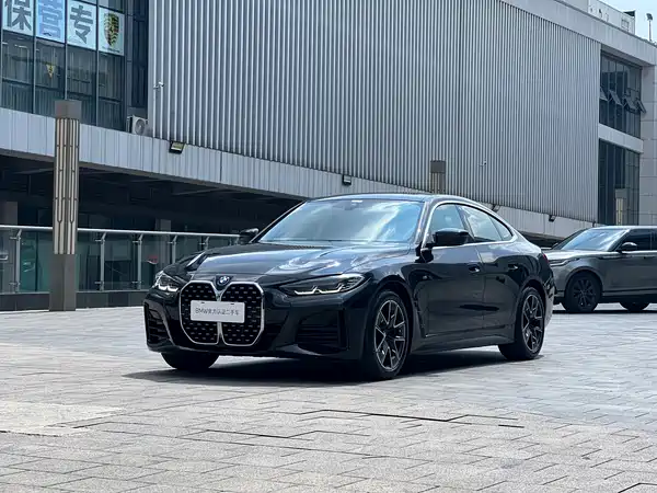 BMW 4 Series 2025