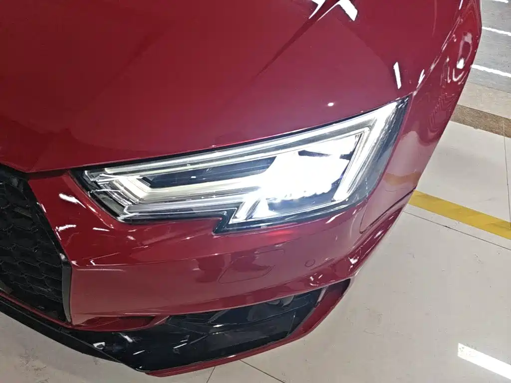 Audi A4L 2017 — фото 24
