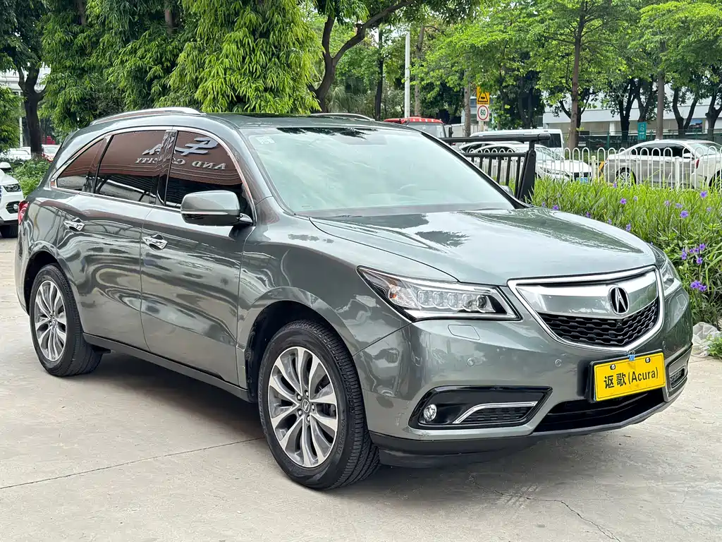 Acura MDX 2015