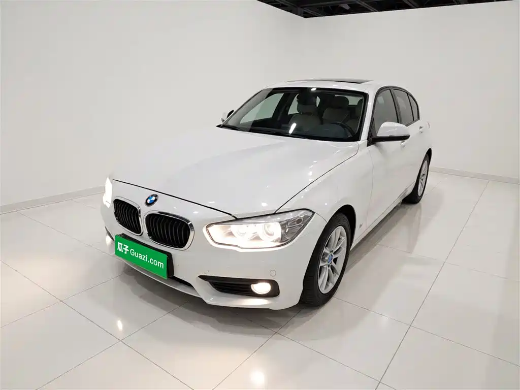 BMW 1 Series 2018 — фото 2