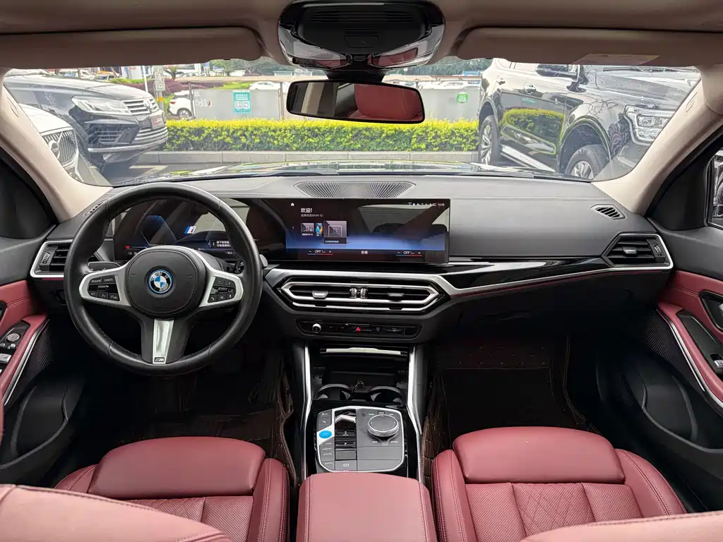 BMW i3 2023 — фото 13