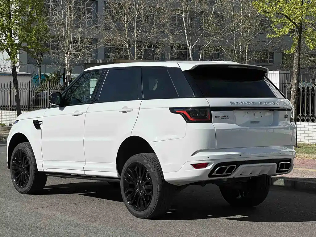 Land Rover Range Rover Sport 2016 — фото 6