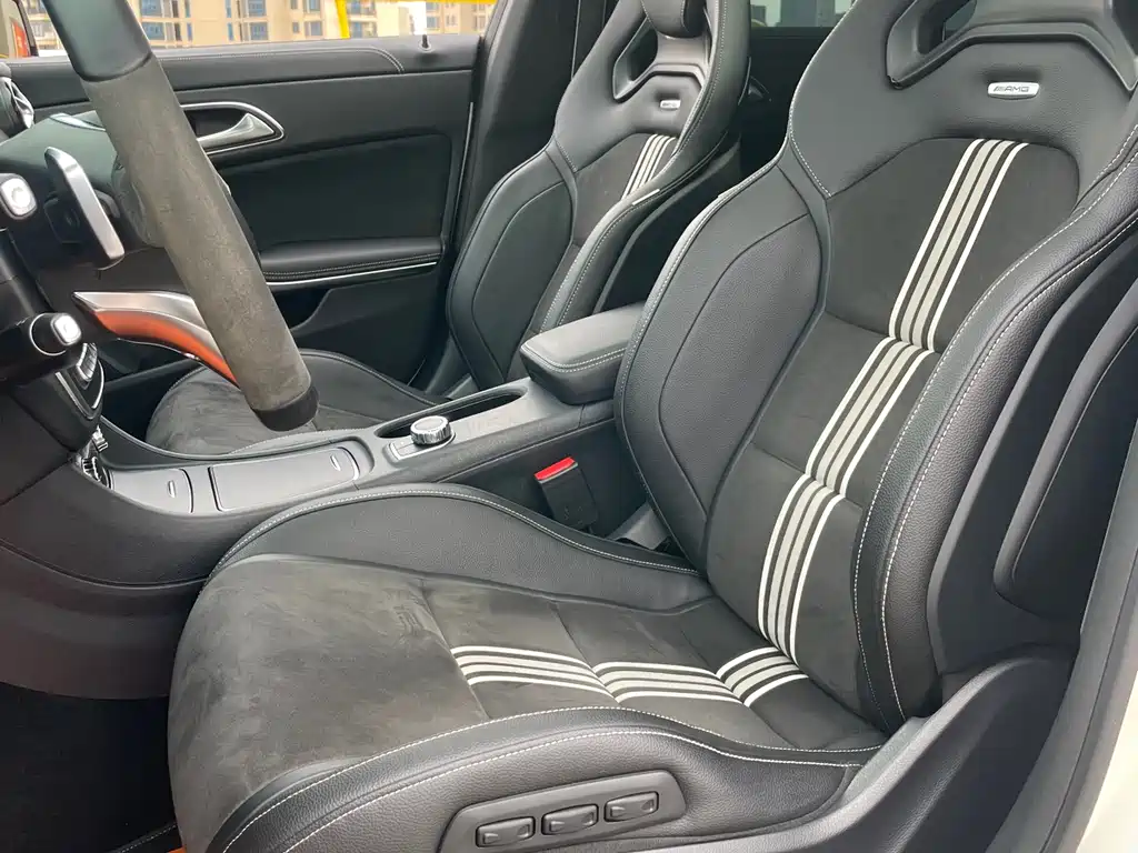 Mercedes-Benz CLA 2018 — фото 15