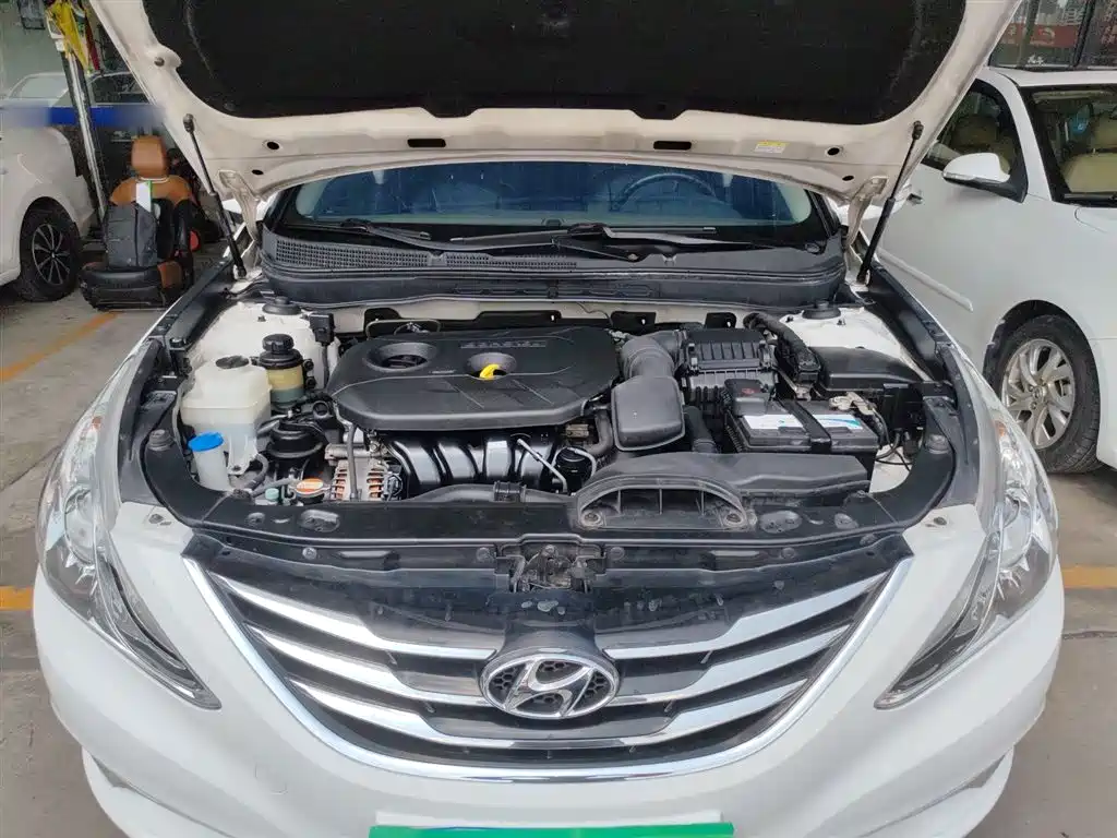 Hyundai Sonata 2016 — фото 20