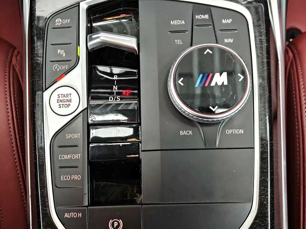 BMW 3 Series 2023 — фото 14