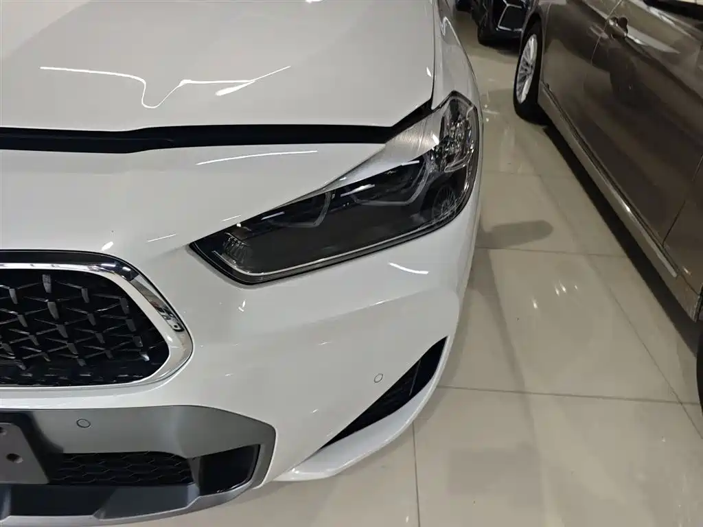BMW X2 2021 — фото 18