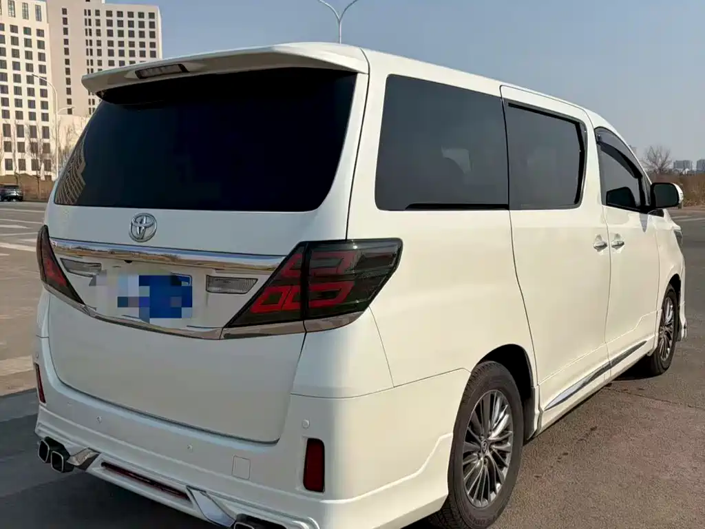 Toyota Alphard 2012 — фото 4