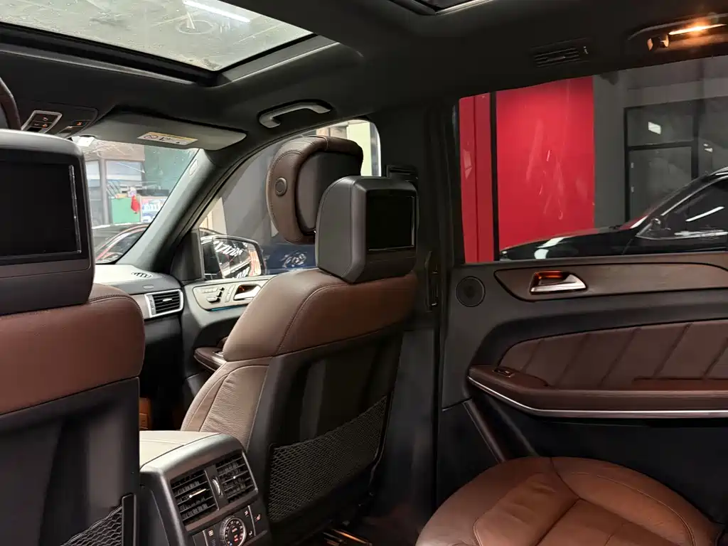 Mercedes-Benz GL-Class 2015 — фото 18