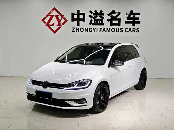 Volkswagen Golf 2020