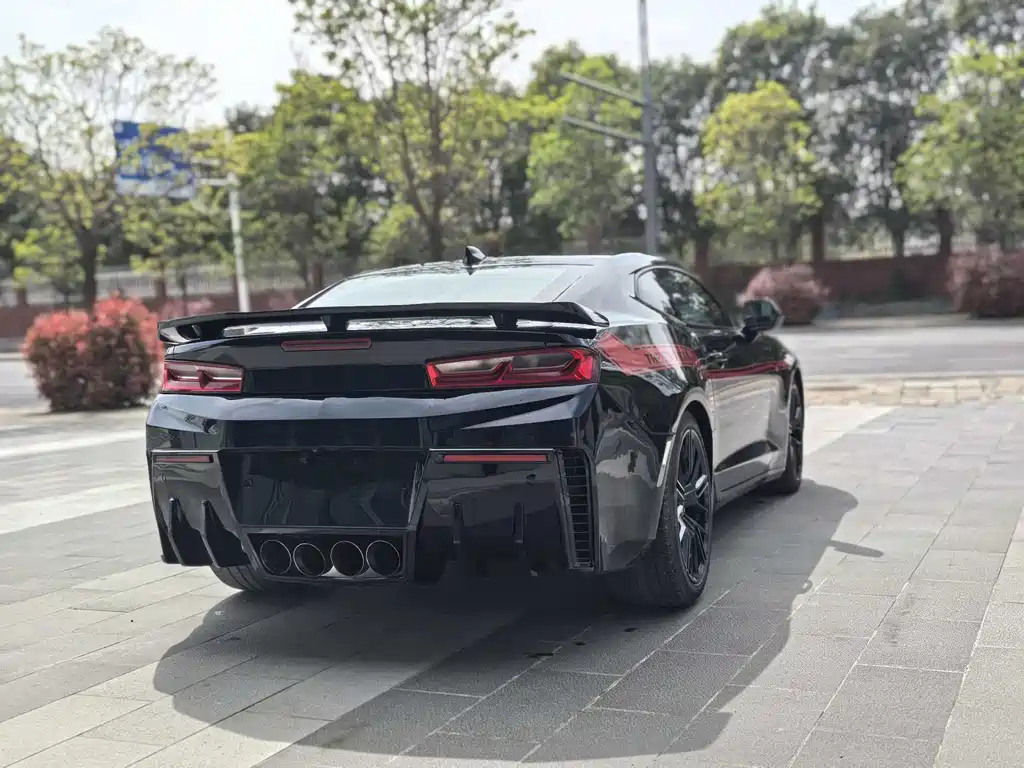 Chevrolet Camaro 2018 — фото 7