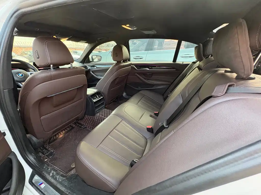 BMW 5 Series 2020
