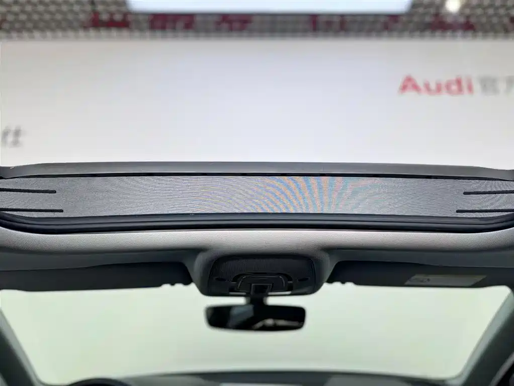 Audi A4L 2018 — фото 13