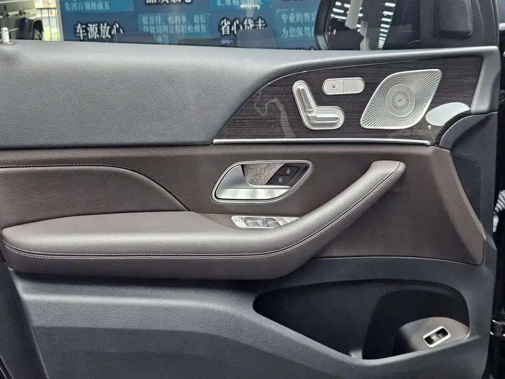 Mercedes-Benz GLE 2023 — фото 13