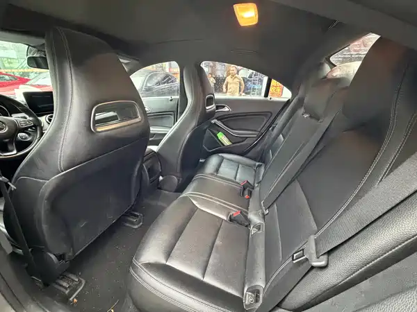 Mercedes-Benz CLA 2018