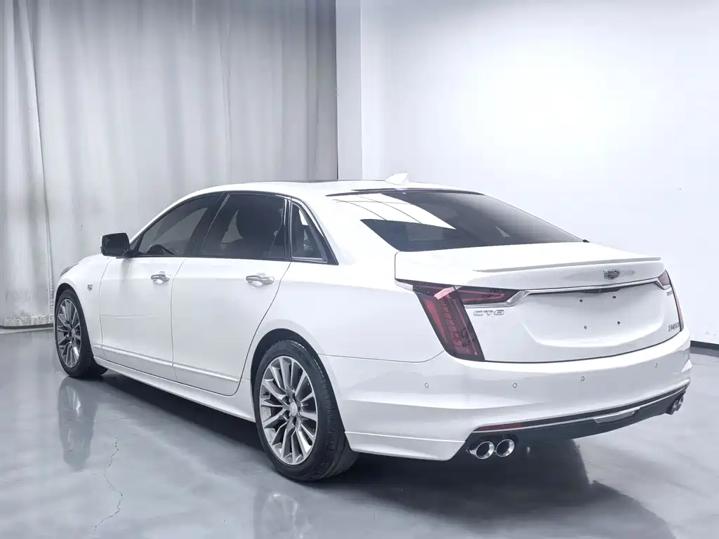 Cadillac CT6 2019 — фото 9