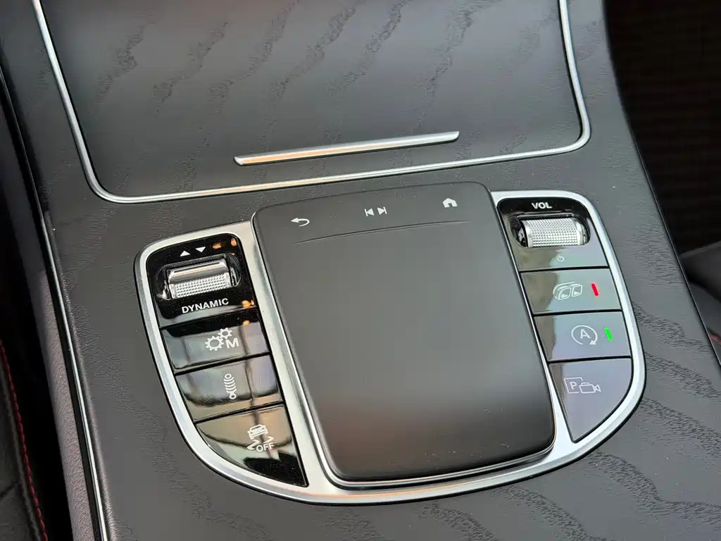 Mercedes-Benz GLC AMG 2023 — фото 11