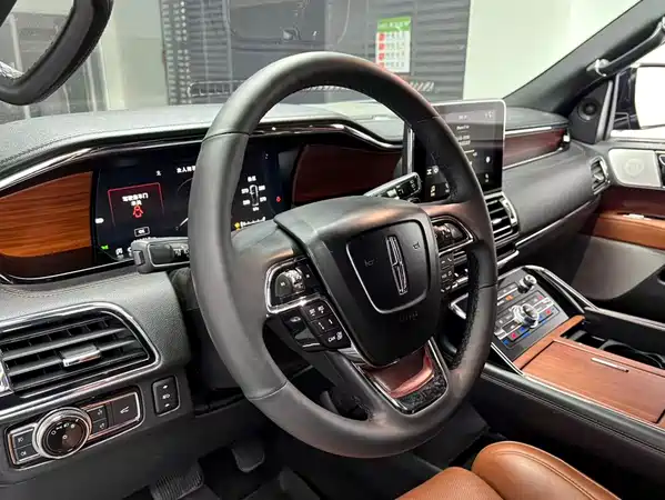 Lincoln Navigator 2018