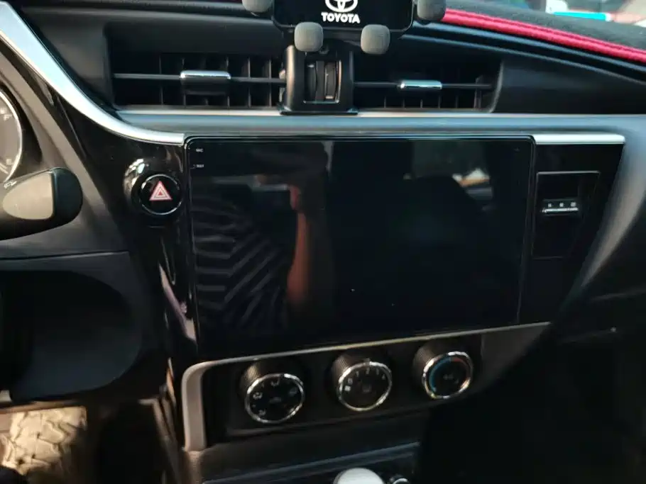 Toyota Levin 2017 — фото 13