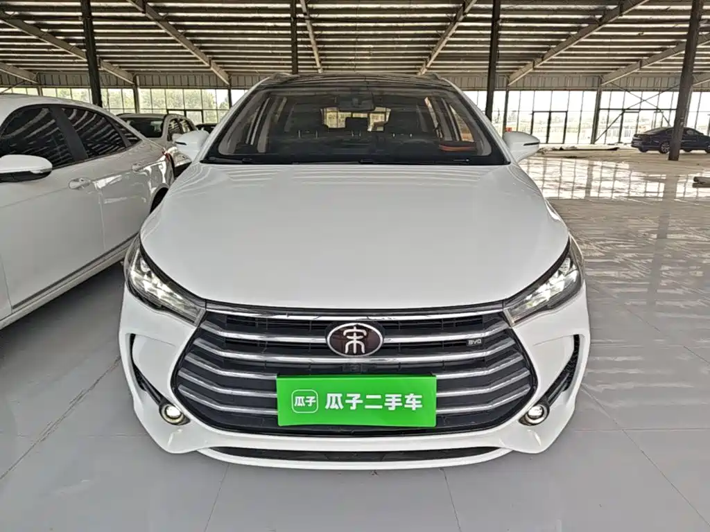 BYD MAX 2018 — фото 3