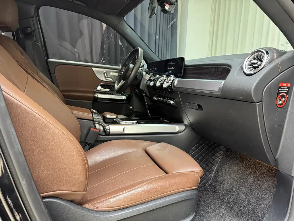 Mercedes-Benz GLB 2022 — фото 27
