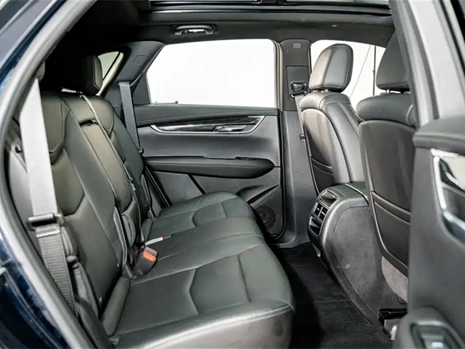 Cadillac XT5 2020 — фото 20