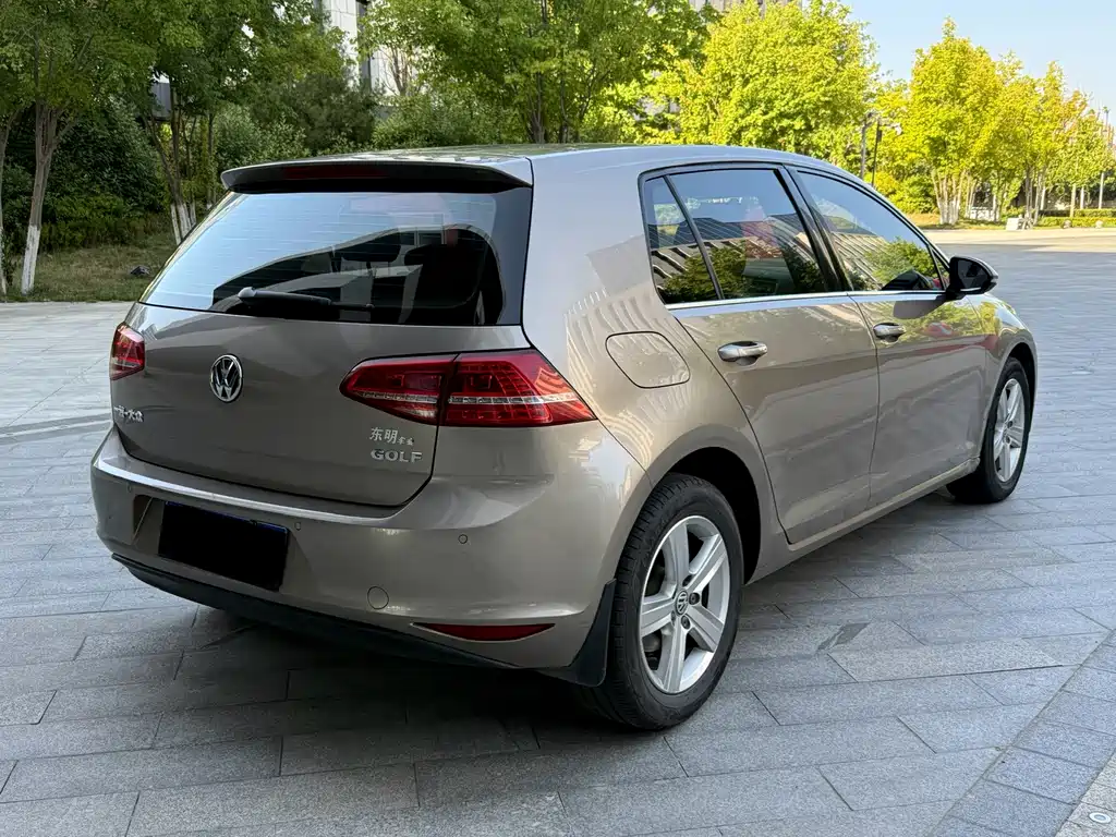 Volkswagen Golf 2014