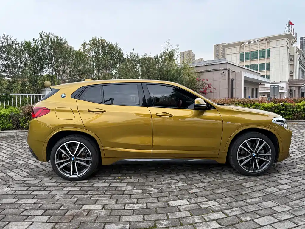 BMW X2 2019 — фото 11