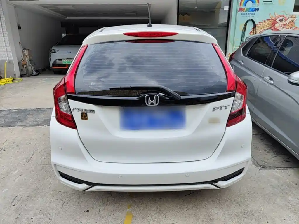 Honda Fit 2019 — фото 6