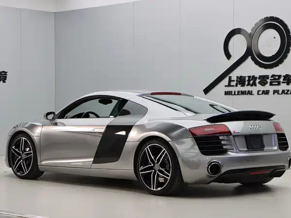 Audi R8 2014