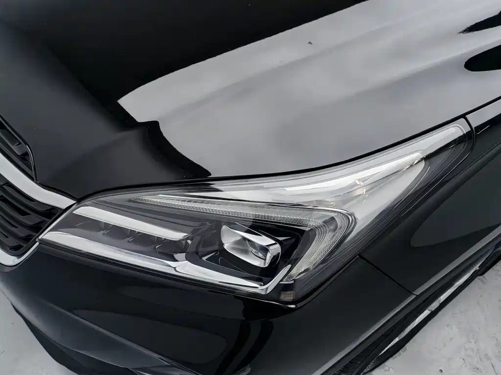 Buick Envision Plus 2021 — фото 13