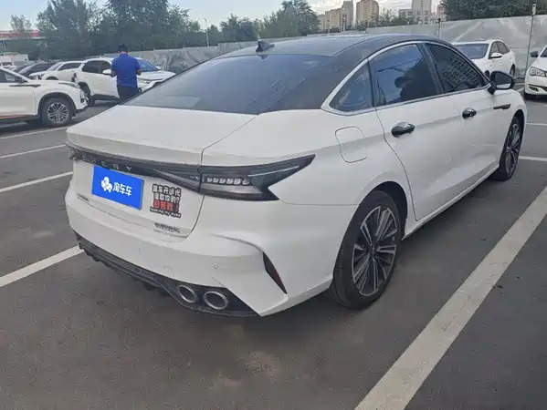 Chery Arrizo 8 2024