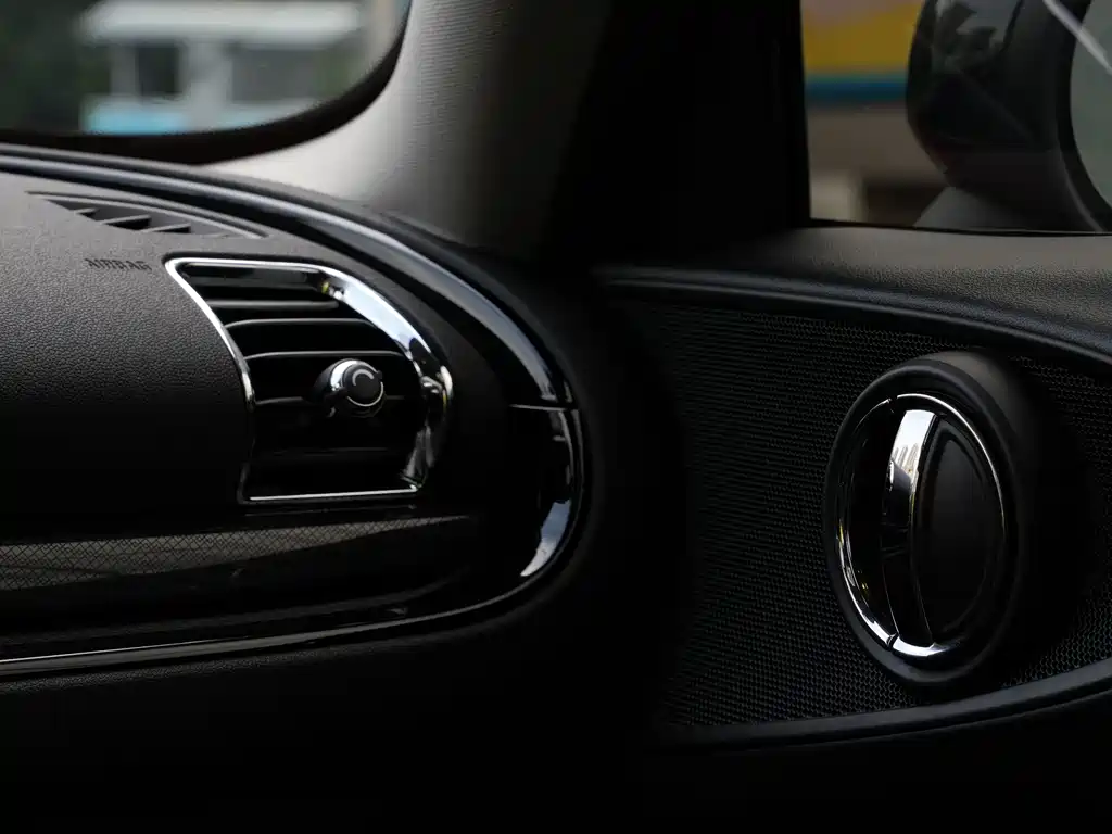 MINI Clubman 2020 — фото 10