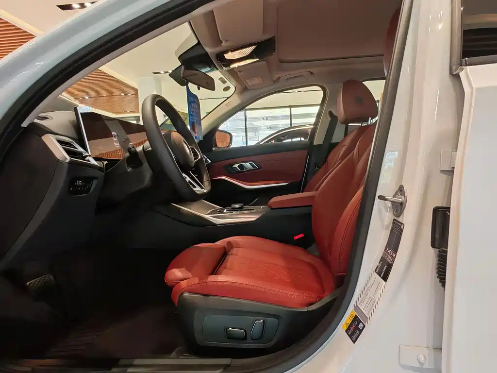BMW i3 2025 — фото 17