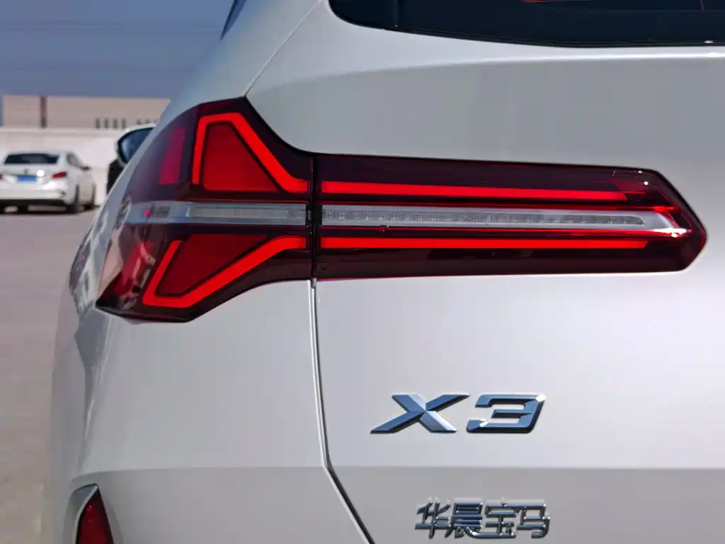 BMW X3 2025 — фото 13