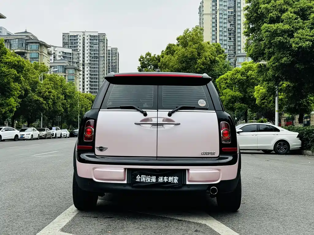 MINI Clubman 2012 — фото 21