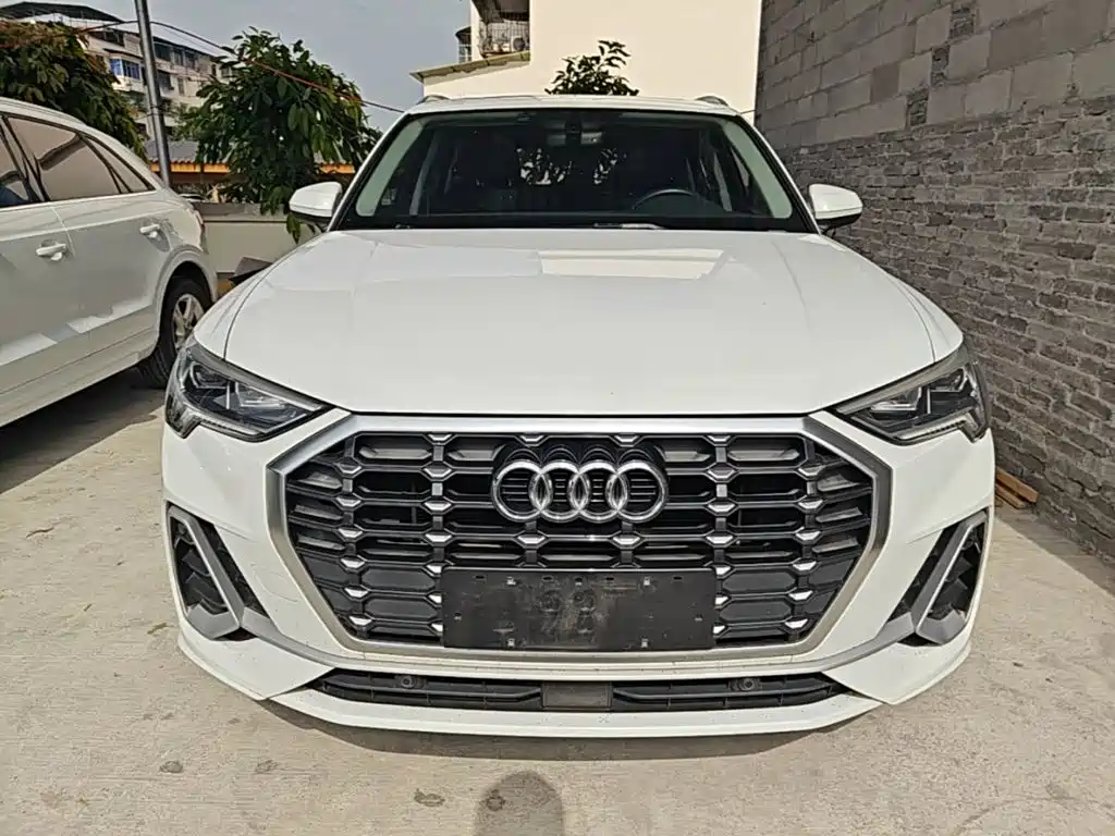 Audi Q3 2019 — фото 3