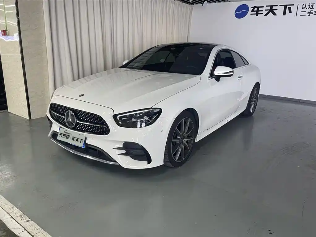 Mercedes-Benz E-Class 2023 — фото 1
